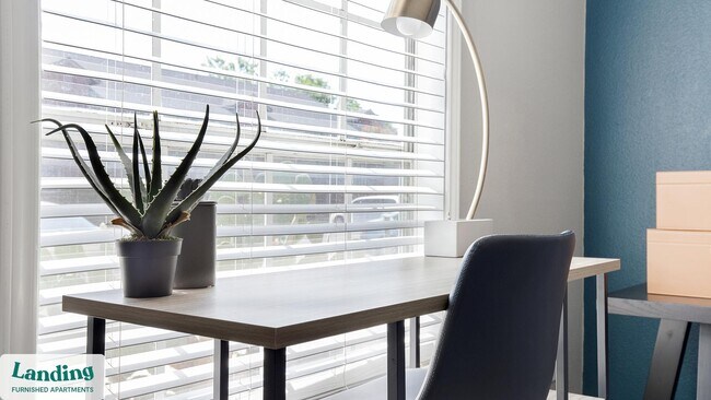 Photo - 6000 Randolph Blvd Unidad 1005