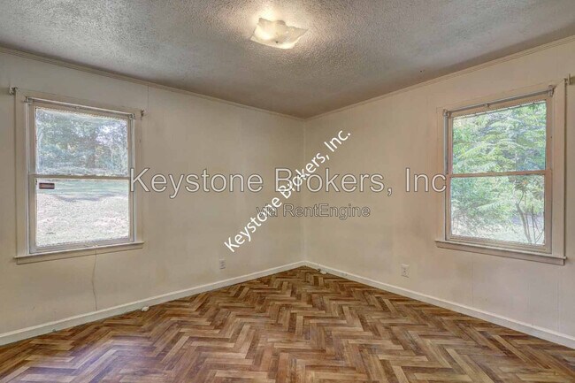 Photo - 3480 Warpath Rd