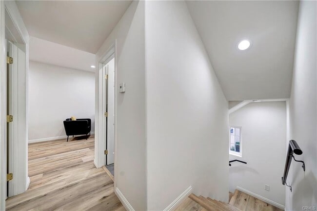 Photo - 1101 Maclay St