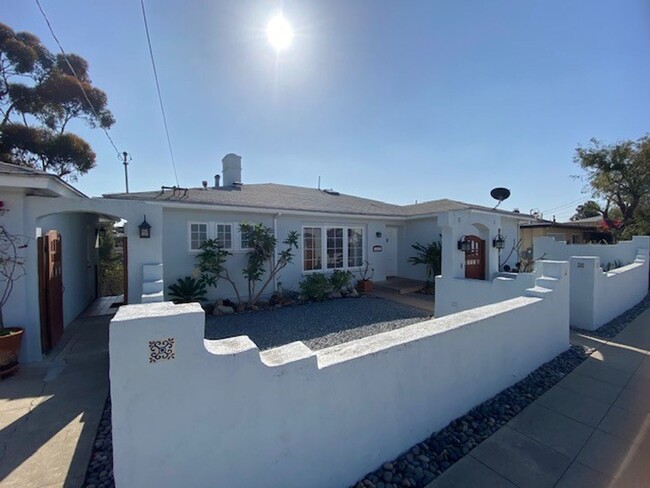 Amazing and Spacious 2 bed/2.5 Bath House ... - Amazing and Spacious 2 bed/2.5 Bath House ...