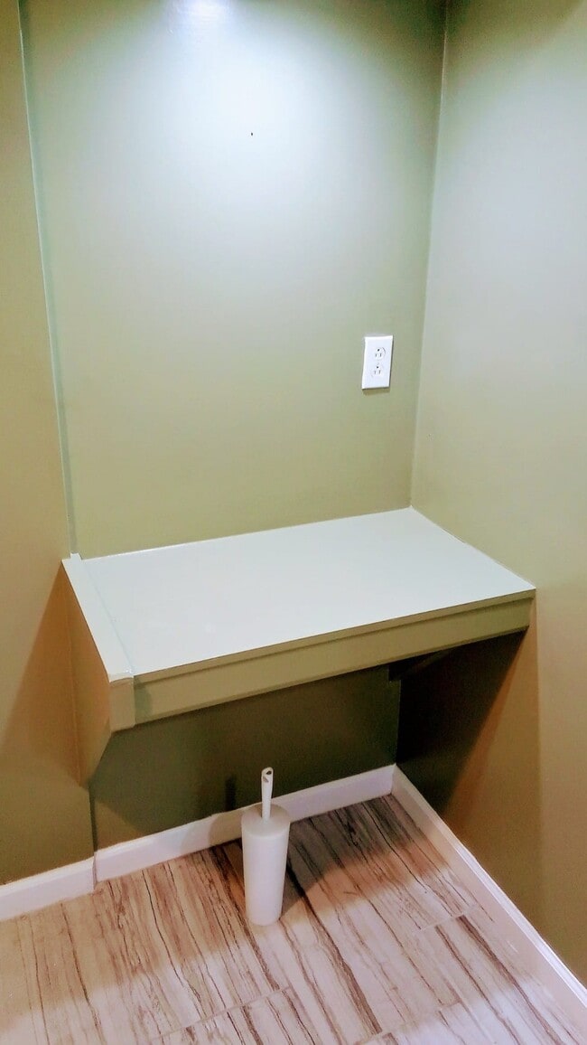 Photo - 720 Winthorne Dr Unit Nashville Basement Apt