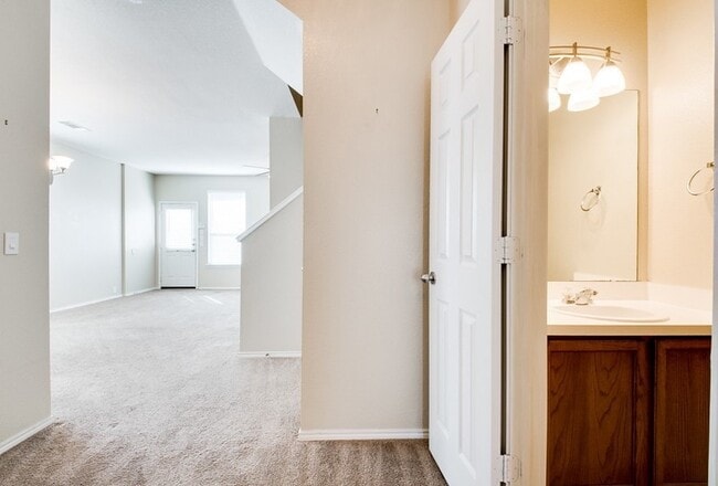 Photo - 4112 Macy Ln