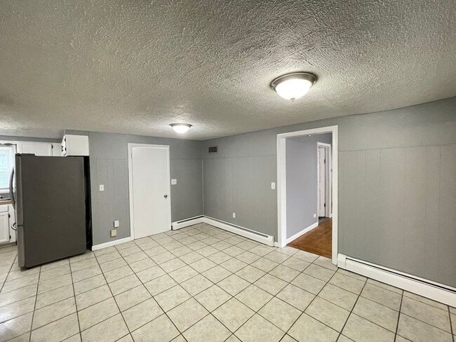Photo - 266 Douglas St Unit 1
