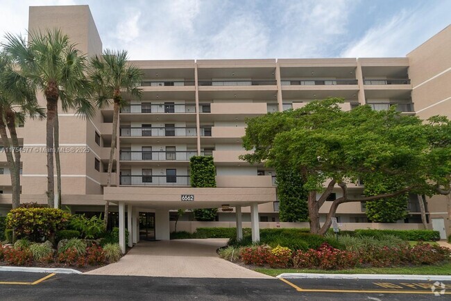 Building Photo - 6562 Boca Del Mar Dr Unit 225 Rental