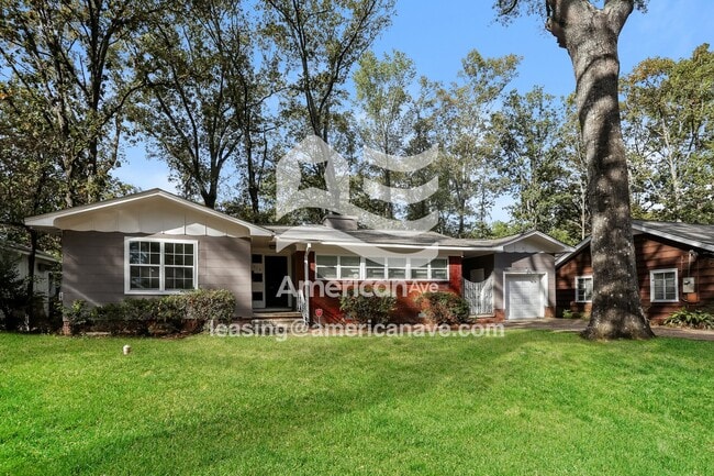 Building Photo - 514 Naples Rd