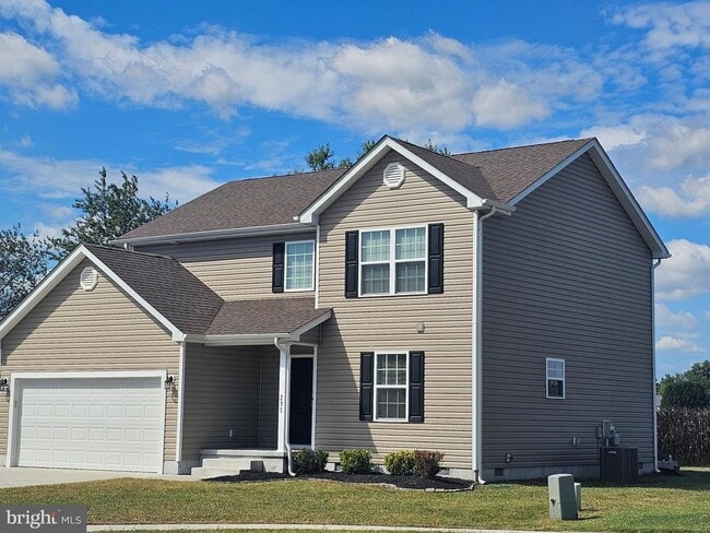 Photo - 215 William Ross Ln