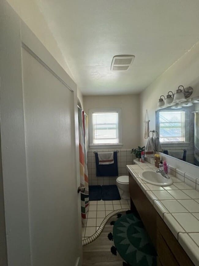 Photo - Private Rooms and Apartments Available Near SUU Unidad 364 S 300W #A/1