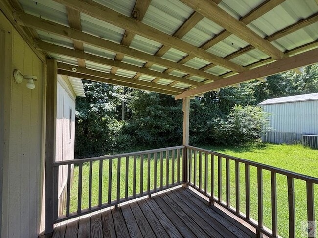 Photo - 107 George Thomas Rd