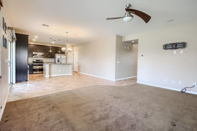 Photo - 888 E Jacob St