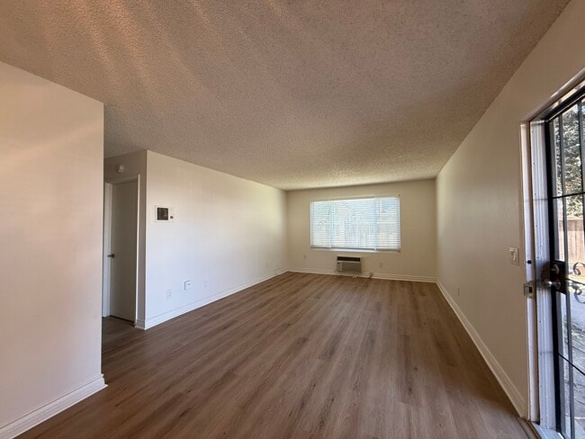 Jamacha Apartments