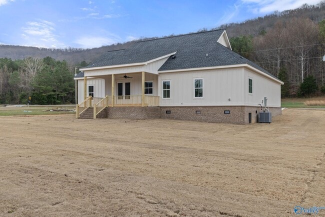 Photo - 219 Bush Rd SE