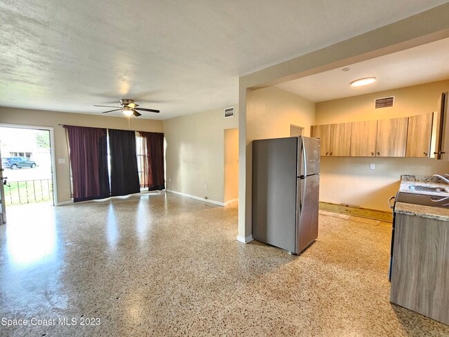 Photo - 422 Prospect Ave