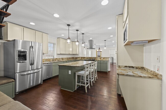 Photo - 309 E Lafayette Ave