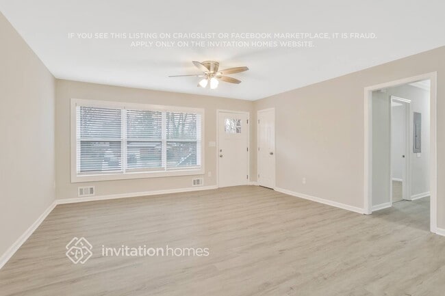 Photo - 1100 Grace St SW