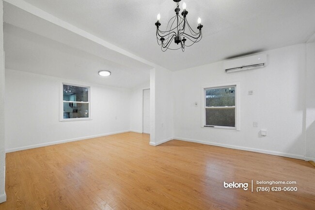 Photo - 1226 Easter Ave