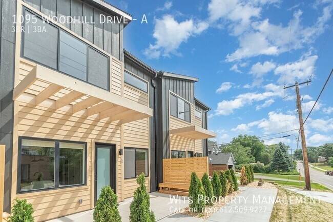 Photo - 1095 Woodhill Dr Unit A