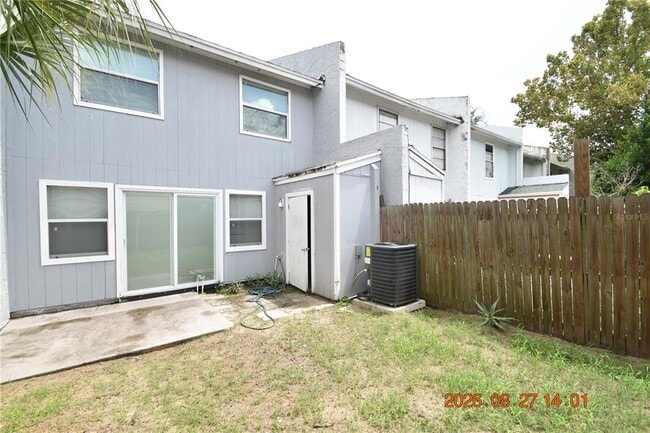 5009 Terrace Village Ln