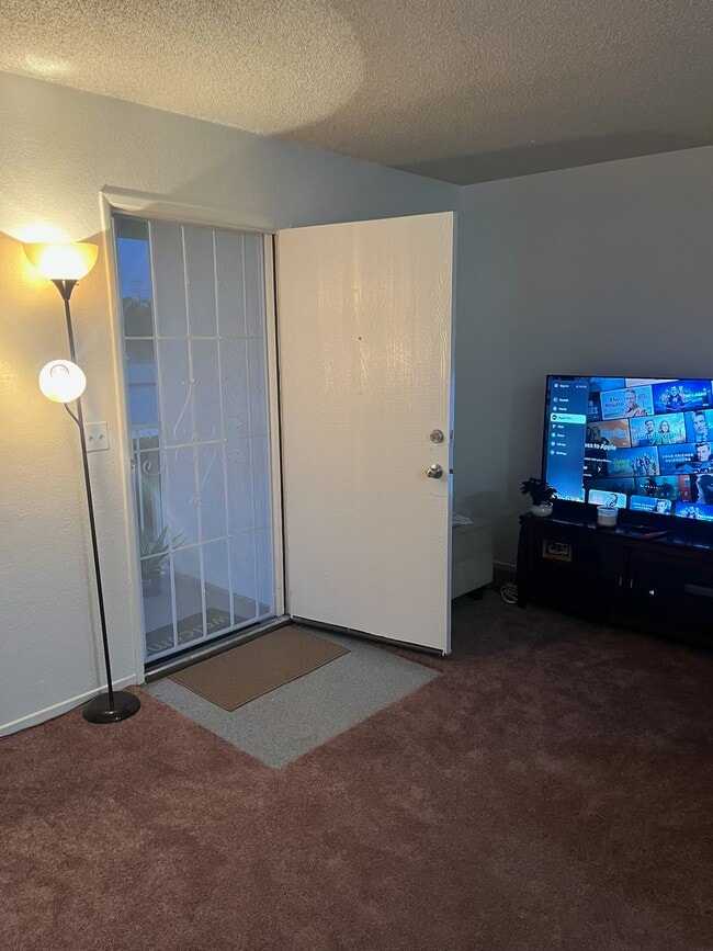 Photo - 9126 Unit 3 Unit 1