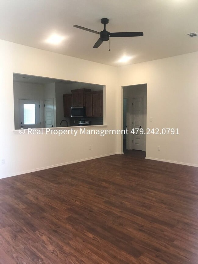 Photo - 101 Countryside Wy