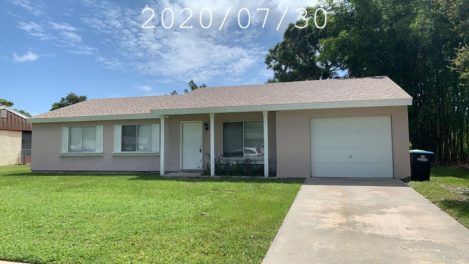 Nice home in a central location! - Nice home in a central location!