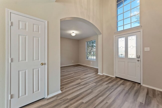 Photo - 3109 Woodson Dr