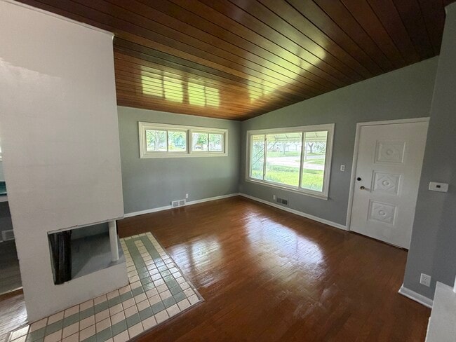 Photo - 1863 Hosler St