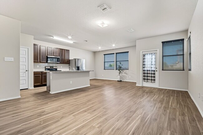 Photo - 5415 Moni Rock Dr