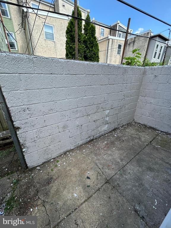 Photo - 1861 N Judson St