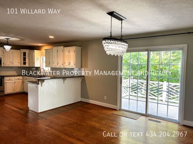 Photo - 101 Willard Way