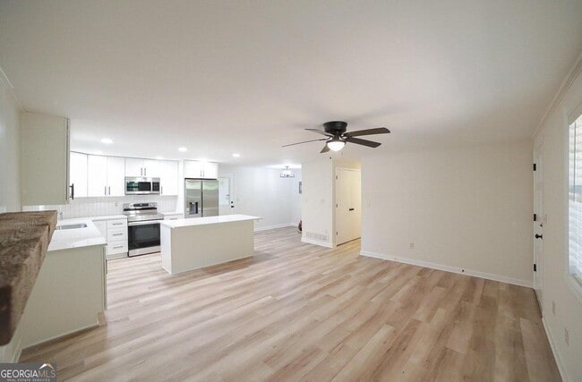 Photo - 130 Hight Dr