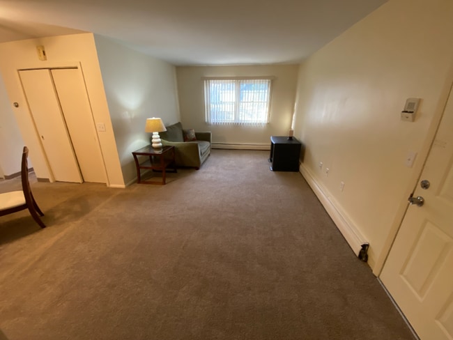 Photo - 700 Fayette St Unit 6