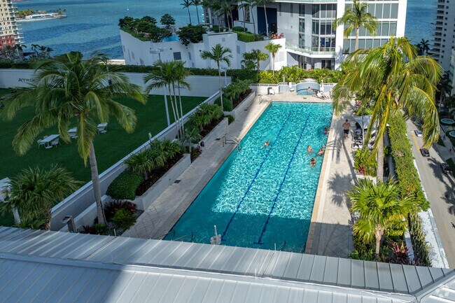 1395 Brickell Ave - Brickell Arch