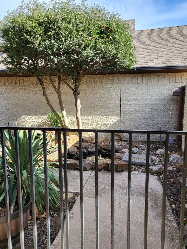 Photo - (2) Bed/(2) Bath w/ Storm Shelter Avail NOW!