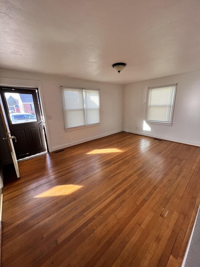 Photo - 228 E Madison Ave