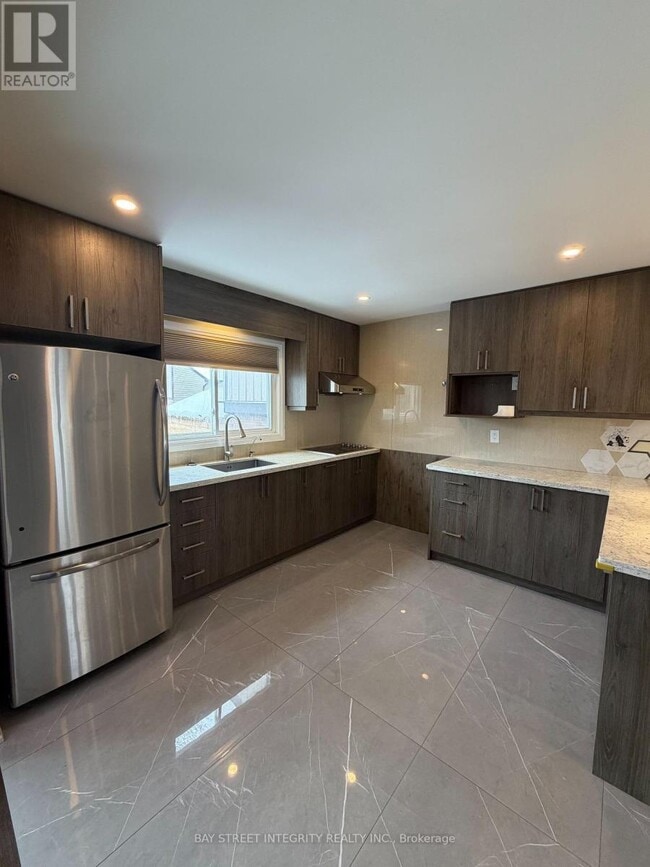 Photo - 11 Roughfield Crescent