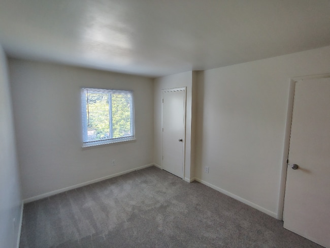 Building Photo - 600 Reusens Rd Unit F65 Rental