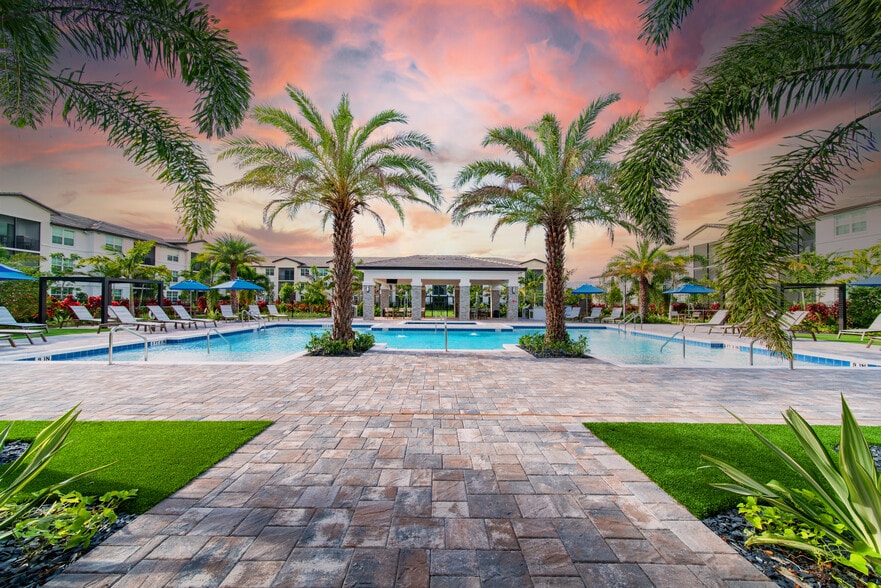 Resort Style Pool