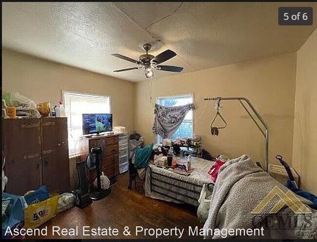 Photo - 3 br, 1 bath House - 1201 Castaic Avenue