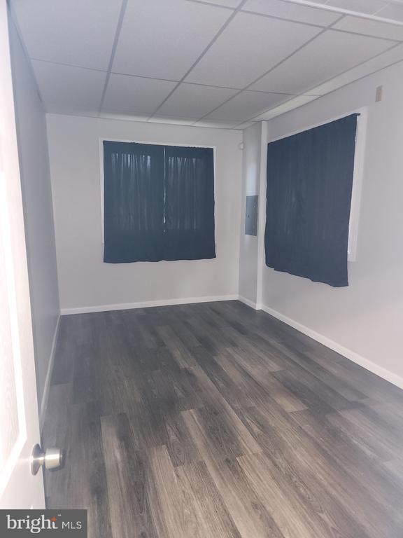 Building Photo - 43 E Wheat Rd Rental
