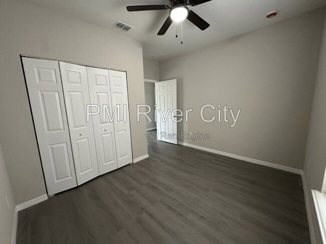 Photo - 6715 Bakersfield Dr