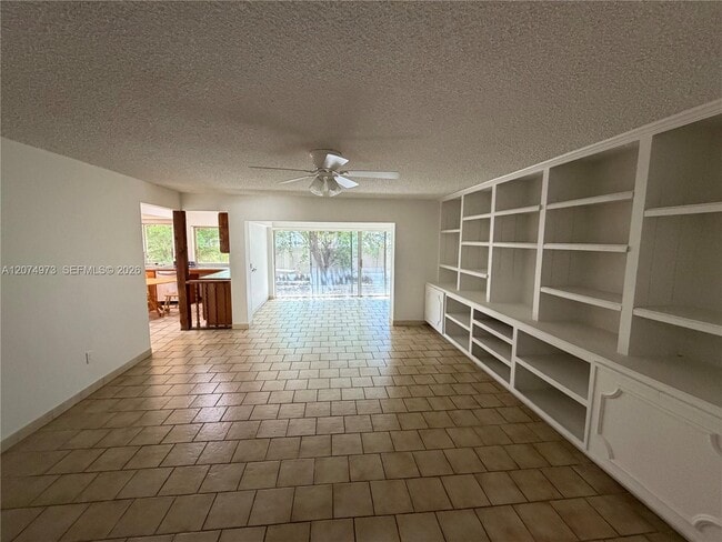 1668 N Goldeneye Ln