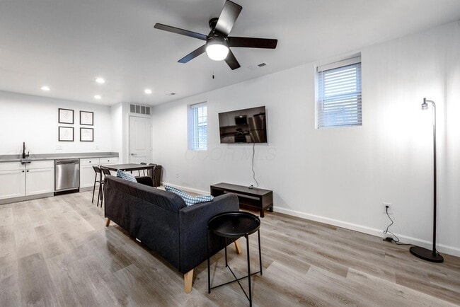 Photo - 62 S Main St Unit 7