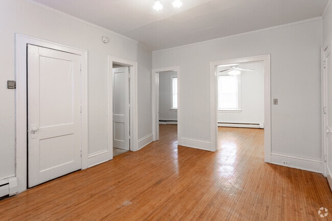 1 habitación, 1 baño, 500 pies cuadrados, sala de estar