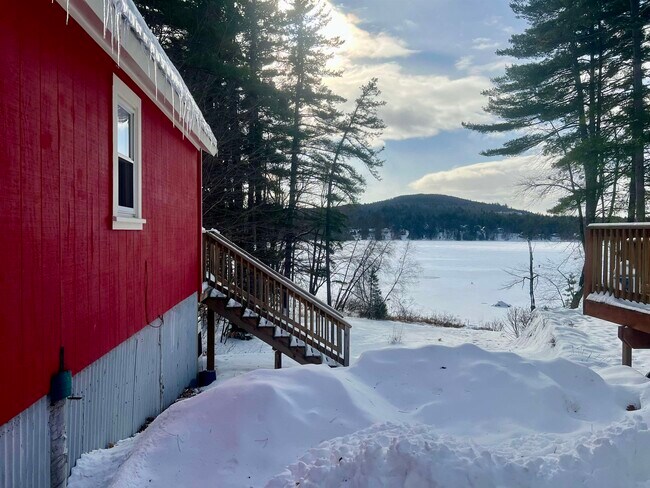 Photo - 12-24 Northport Ter