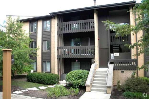 Building Photo - 6111 Knoll Wood Rd Rental