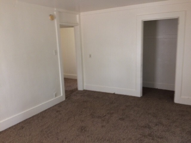 Photo - 1611 Cass St