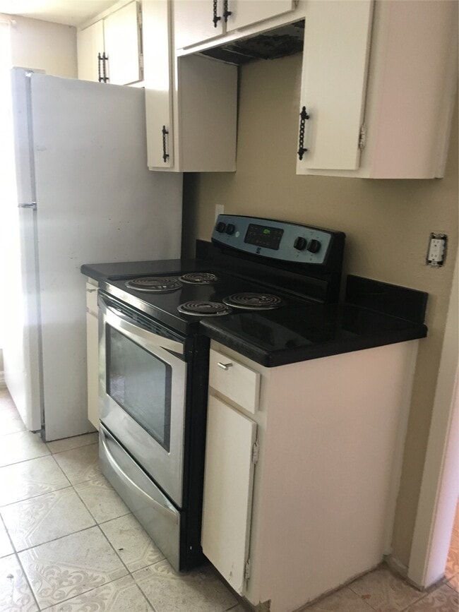 Photo - 7952 Grove Ridge Dr