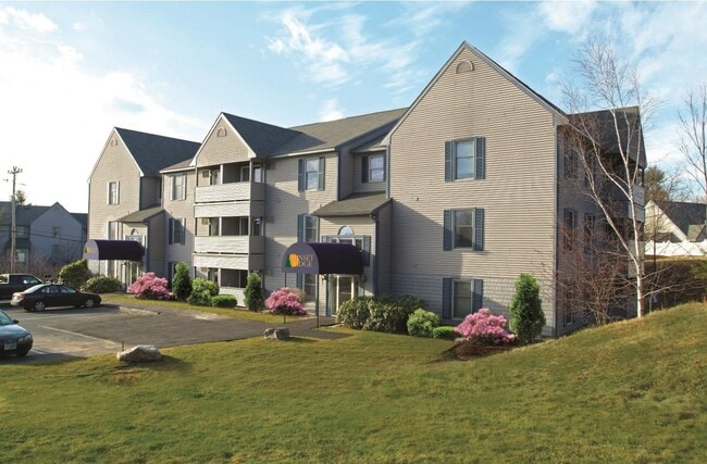 Building Photo - 163 Eastern Ave Unit 304