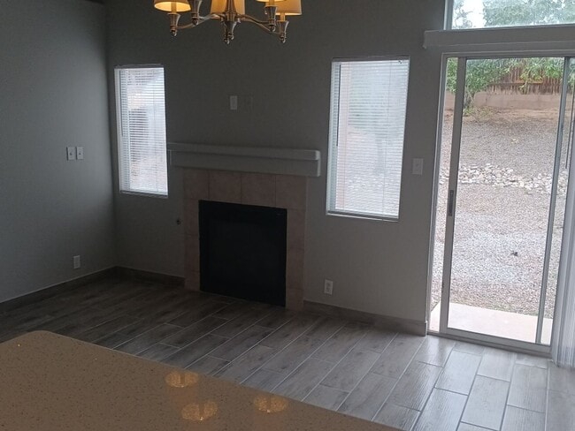 Photo - 3 Bedroom, 2 Bathroom Home! Schedule a Sho...