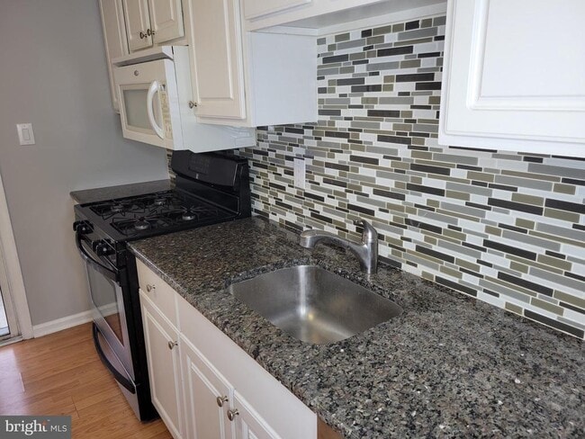 Photo - 2904 Saxony Dr